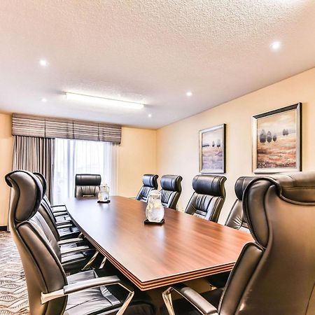 Comfort Inn & Suites Ambassador Bridge Windsor Eksteriør bilde